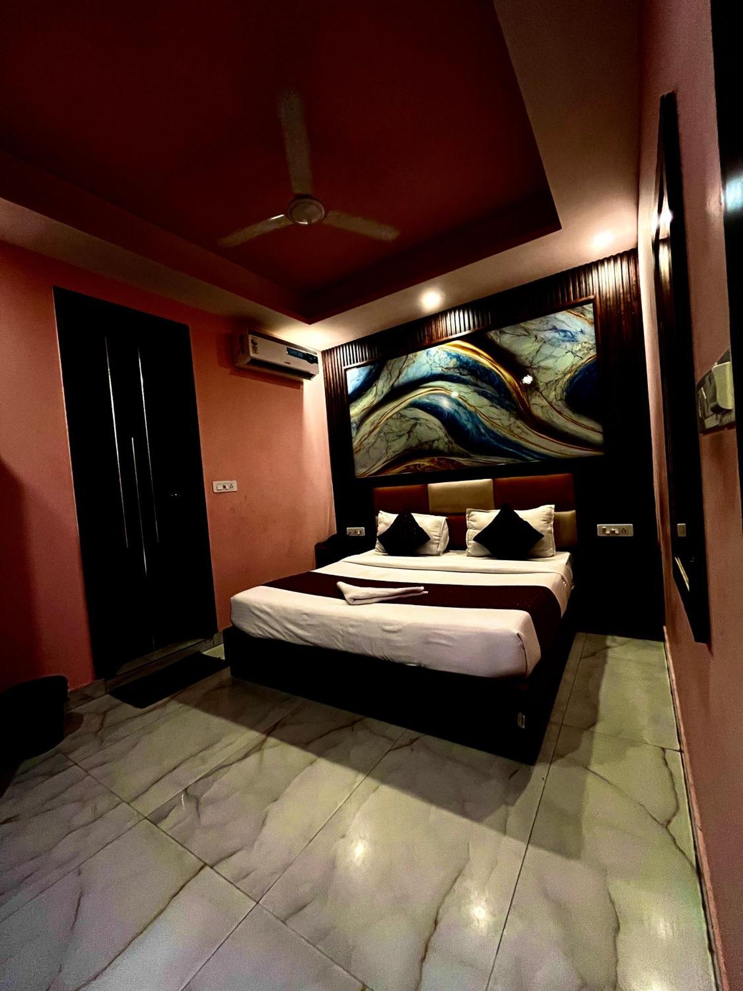 Jupiter Plaza- A Brand Of The Reality Hotel New Delhi Exterior photo