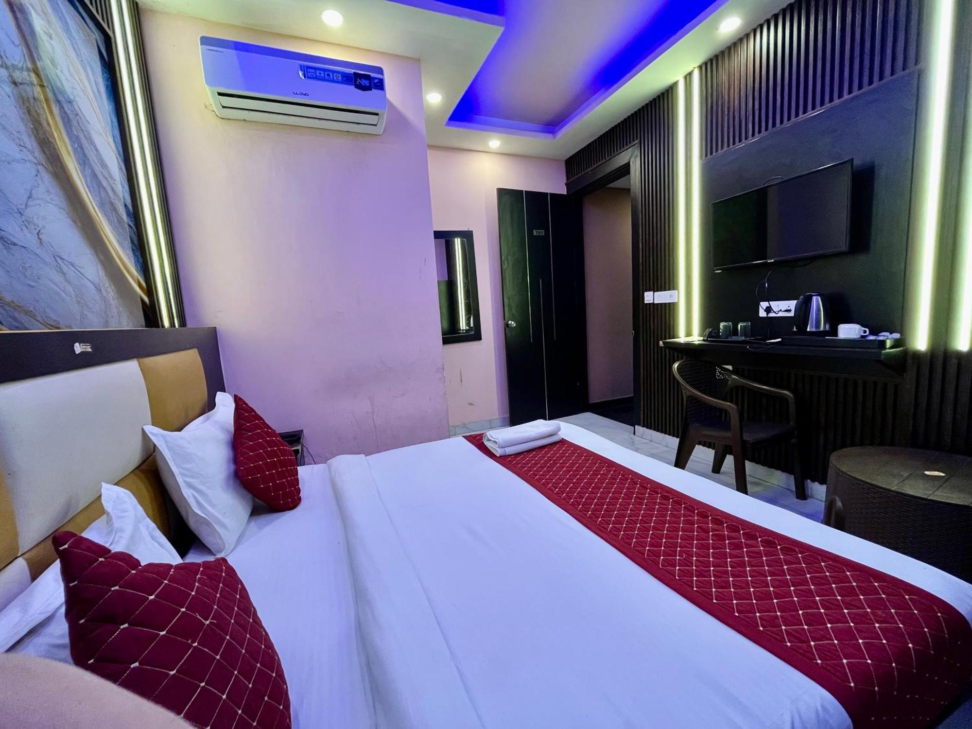 Jupiter Plaza- A Brand Of The Reality Hotel New Delhi Exterior photo